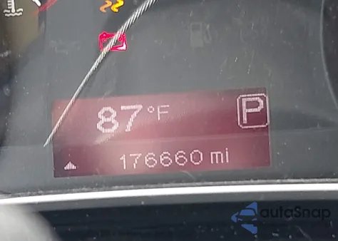 2013 Dodge Dart Sxt z USA, uszkodzony, nr VIN 1C3CDFBAXDD184988